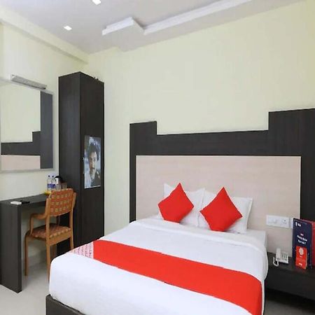 Cinemascope An Apart Hotel Ченай Екстериор снимка